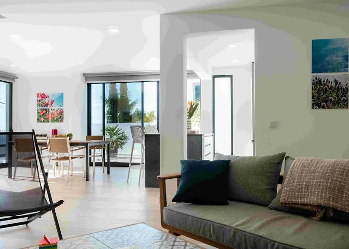 Guestready - Hillside Oceanview Heaven